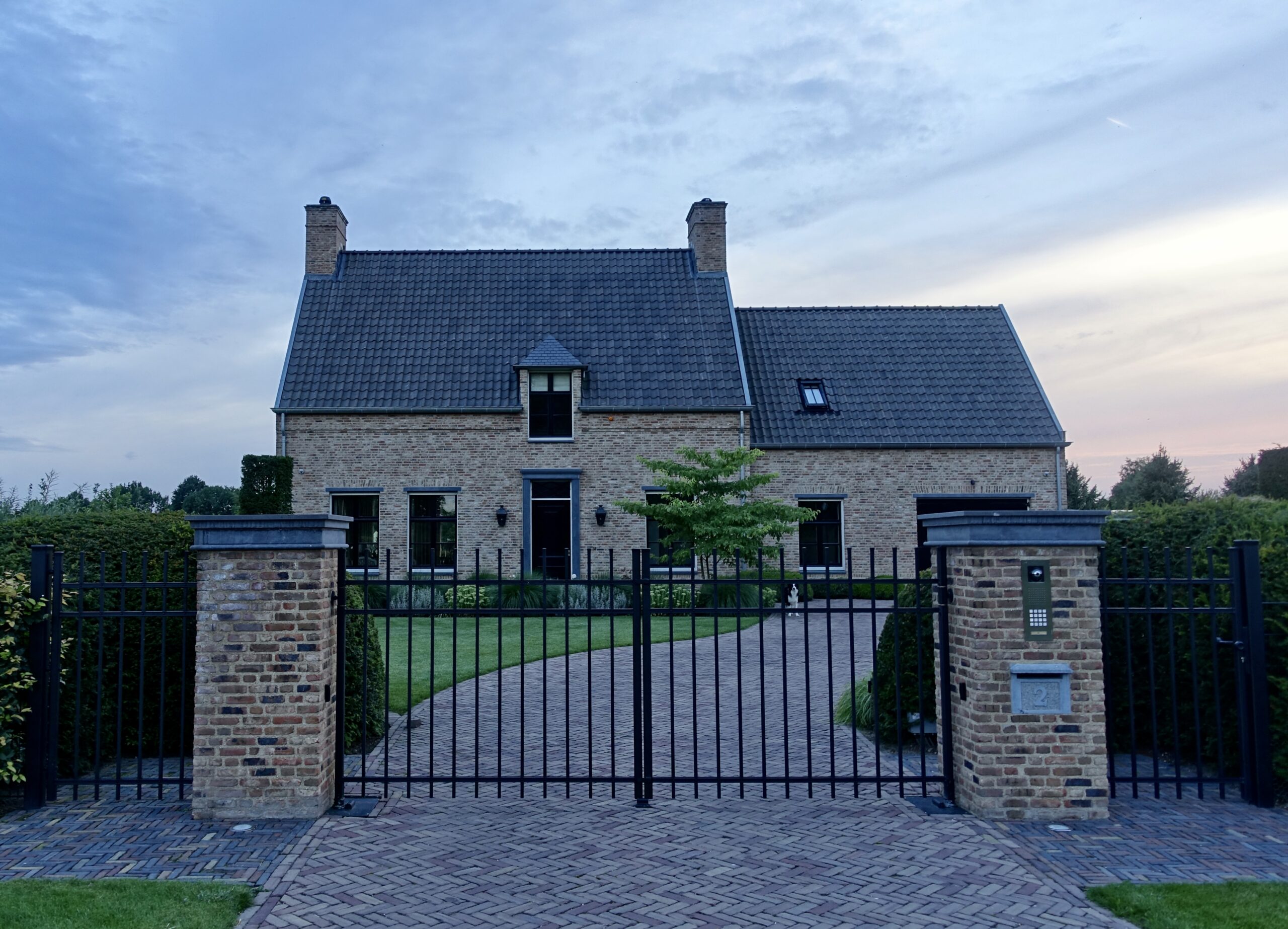 exclusieve villa belgische stijl poort smedijzer